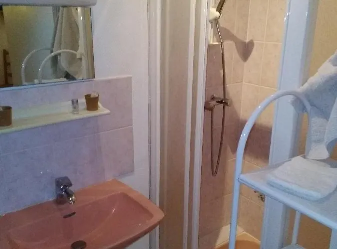 L'entracte Hotel Saint-Paul-du-Bois